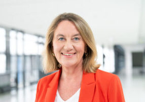 SCHNEIDER-MICHAELA_ACS_6208_1 (2)